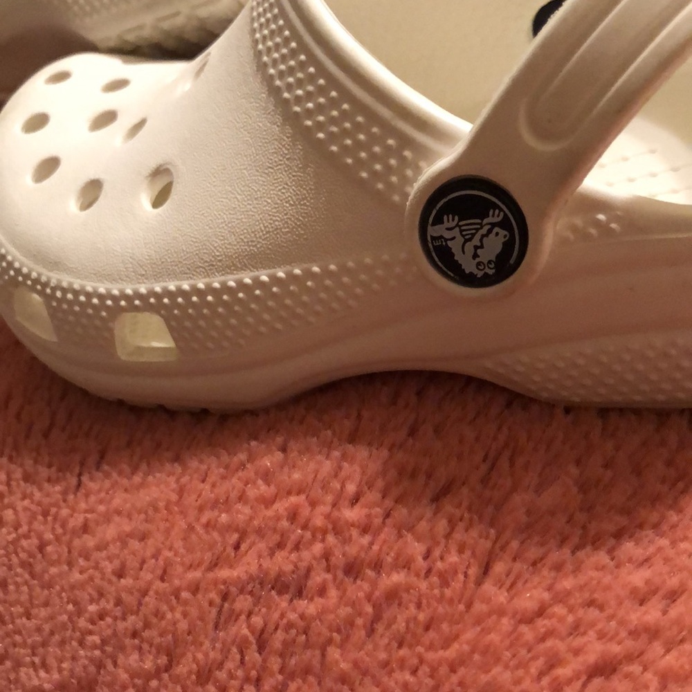 White Crocs - Picture 2 of 6